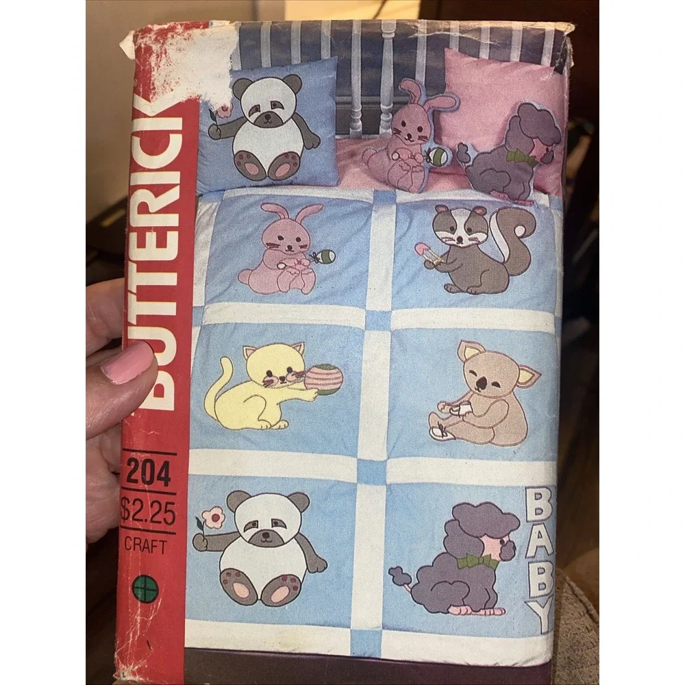 1980's VTG Butterick Baby Quilt,Stuffed Animals or Pillows Pattern 204 UNCUT